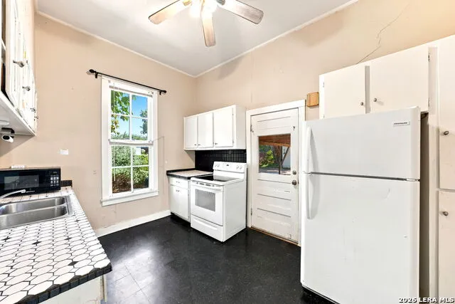 500 Robinson Ave Kerrville, TX 78028