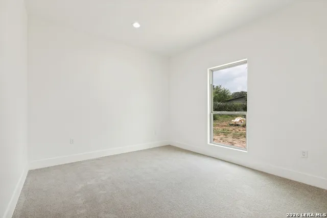 716 County Road 6847 Lytle, TX 78052