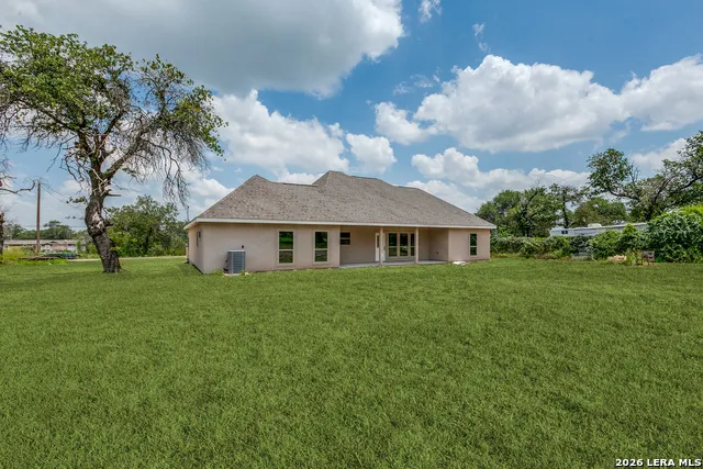 716 County Road 6847 Lytle, TX 78052
