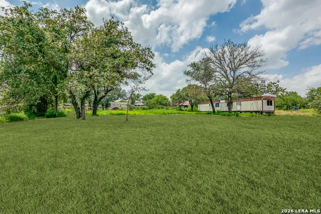 716 County Road 6847 Lytle, TX 78052