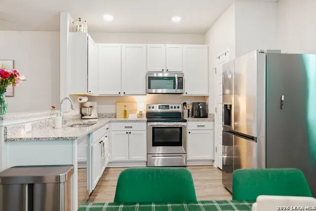 3214 Farm Oak San Antonio, TX 78223