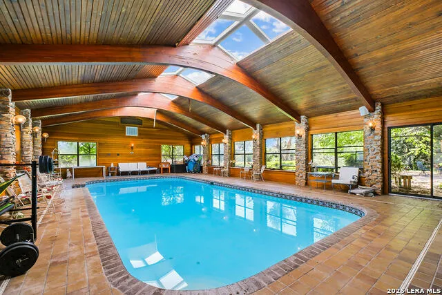 104 BRAEBURN CIR Kerrville, TX 78028