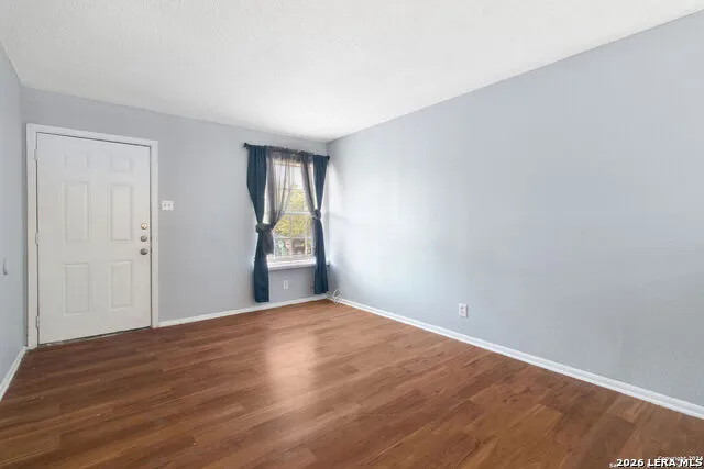 5111 Red Hawk San Antonio, TX 78242