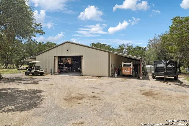 450 Georg Oaks Bulverde, TX 78163