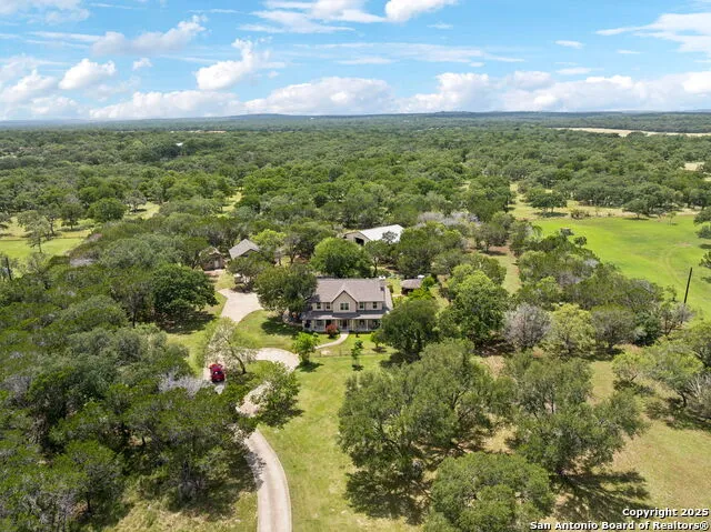 450 Georg Oaks Bulverde, TX 78163