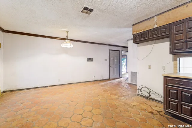 30725 ONION CRK Bulverde, TX 78163