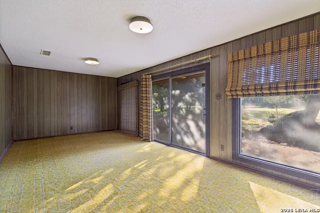 30725 ONION CRK Bulverde, TX 78163