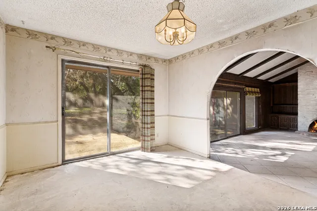 30725 ONION CRK Bulverde, TX 78163