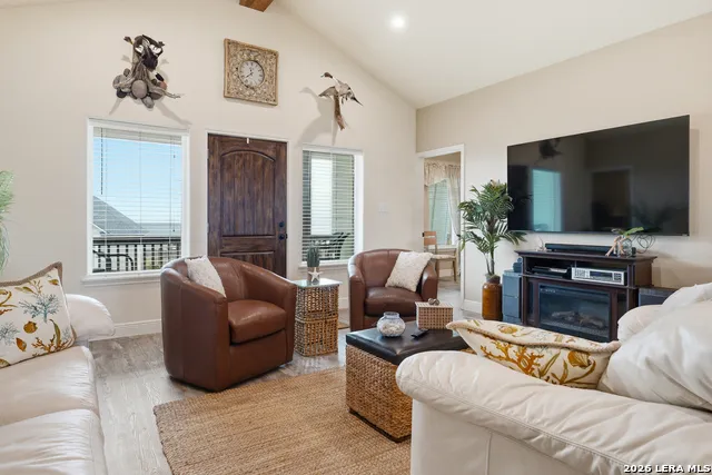 304 Bayview Dr City By The Sea, TX 78336