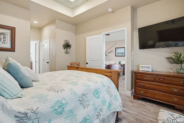 304 Bayview Dr City By The Sea, TX 78336