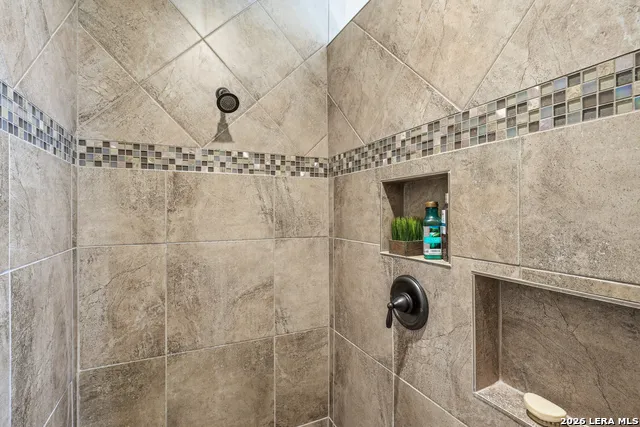 304 Bayview Dr City By The Sea, TX 78336