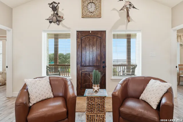 304 Bayview Dr City By The Sea, TX 78336