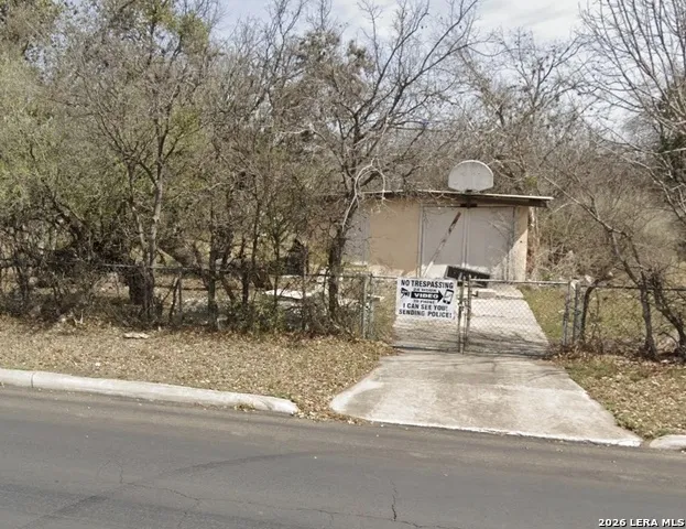 5400 Thistle Dr Leon Valley, TX 78238
