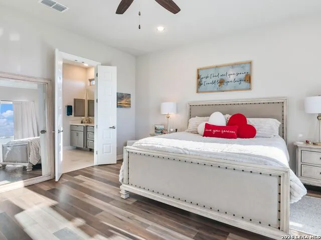 8134 Vanity Hill San Antonio, TX 78256