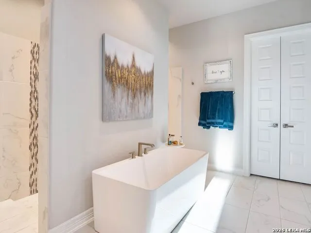 8134 Vanity Hill San Antonio, TX 78256