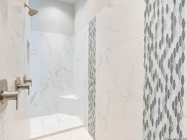 8134 Vanity Hill San Antonio, TX 78256
