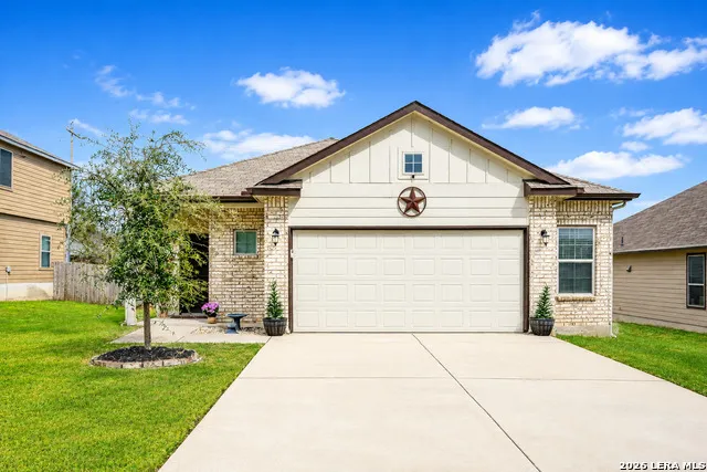 125 Saddle Breeze Cibolo, TX 78108