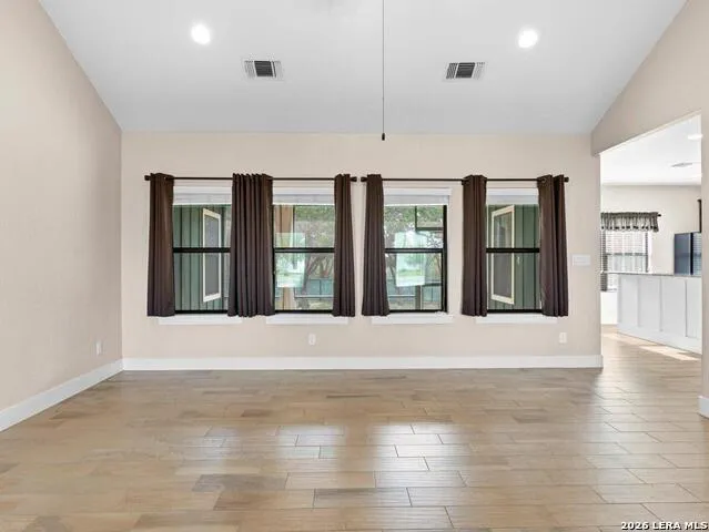 774 Mockingbird Cv Spring Branch, TX 78070