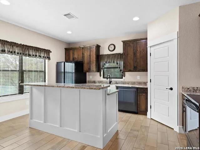 774 Mockingbird Cv Spring Branch, TX 78070