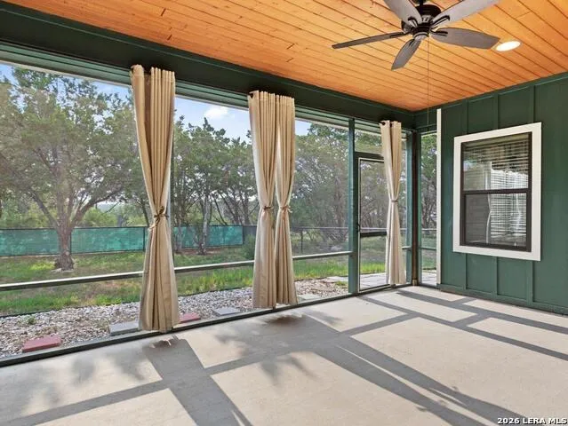 774 Mockingbird Cv Spring Branch, TX 78070