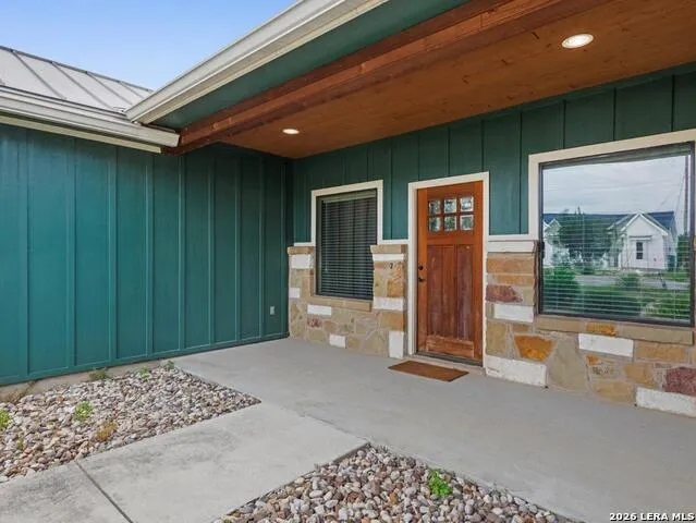 774 Mockingbird Cv Spring Branch, TX 78070