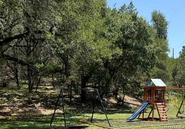 774 Mockingbird Cv Spring Branch, TX 78070