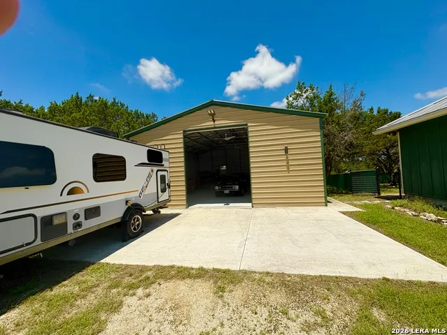 774 Mockingbird Cv Spring Branch, TX 78070