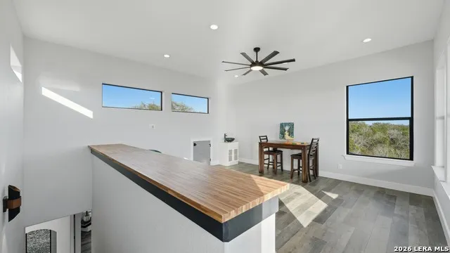 2587 Falling Oak Blanco, TX 78606