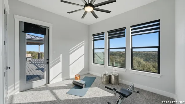 2587 Falling Oak Blanco, TX 78606