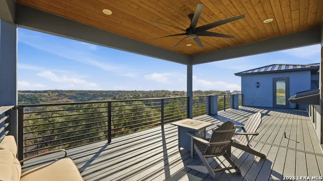 2587 Falling Oak Blanco, TX 78606