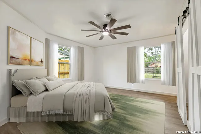 713 Lamar Kerrville, TX 78028