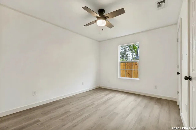 713 Lamar Kerrville, TX 78028