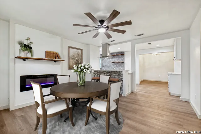 713 Lamar Kerrville, TX 78028
