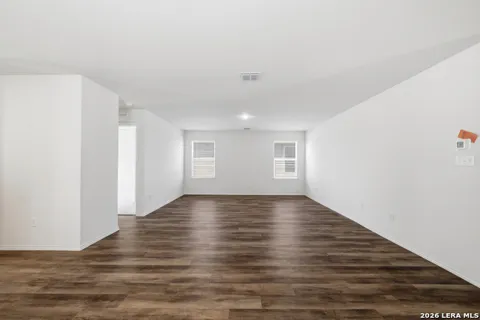 6322 Sycamore Run