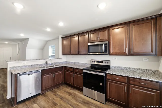 6322 Sycamore Run San Antonio, TX 78219