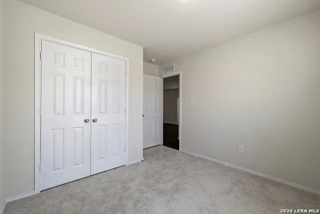6322 Sycamore Run San Antonio, TX 78219