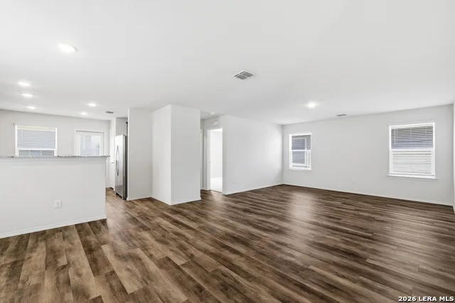 6322 Sycamore Run San Antonio, TX 78219