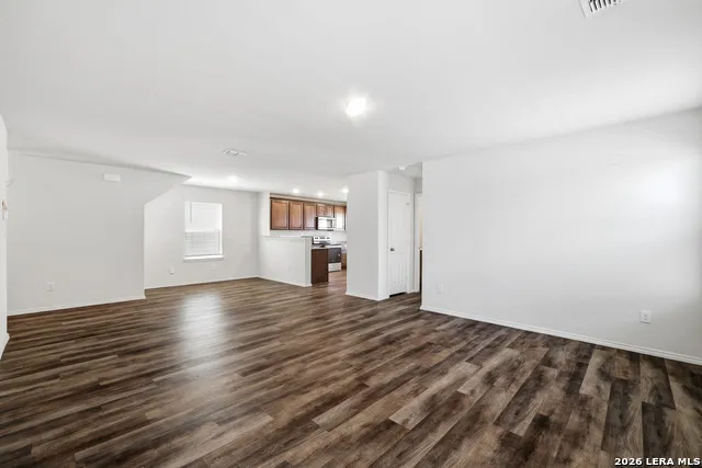6322 Sycamore Run San Antonio, TX 78219