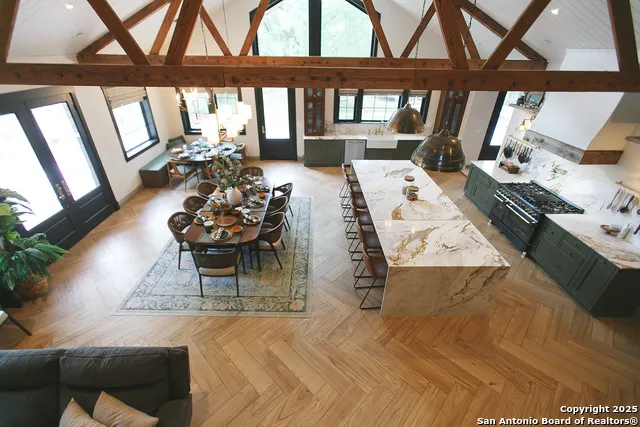 175 county road 4801 Castroville, TX 78009