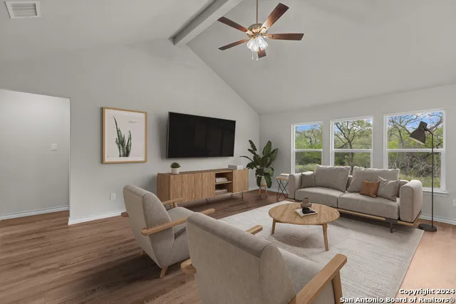 117 Sylas Hayes Loop Pleasanton, TX 78064