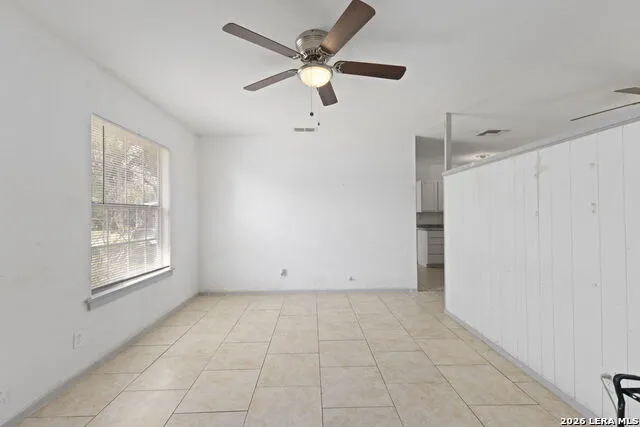 143 Surfrider St San Antonio, TX 78242