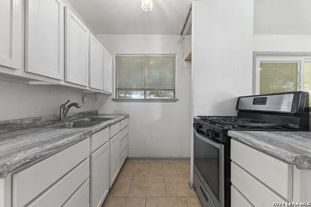 143 Surfrider St San Antonio, TX 78242