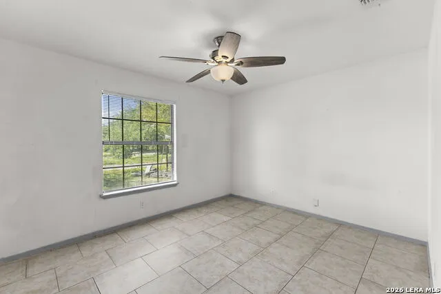 143 Surfrider St San Antonio, TX 78242