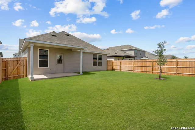 336 WILD CREEK RD Seguin, TX 78155