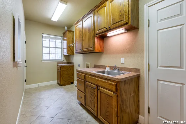 1071 Glenwood Bulverde, TX 78163
