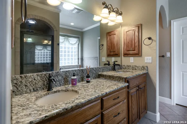 1071 Glenwood Bulverde, TX 78163