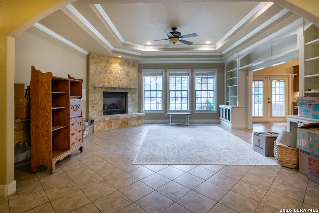 1071 Glenwood Bulverde, TX 78163