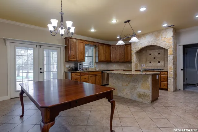 1071 Glenwood Bulverde, TX 78163