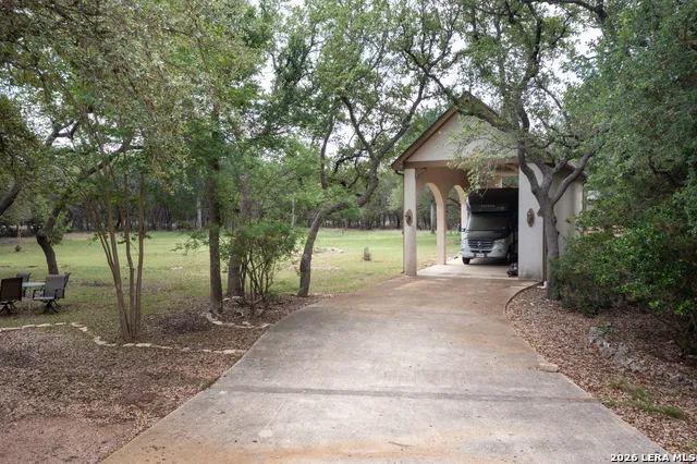 1071 Glenwood Bulverde, TX 78163