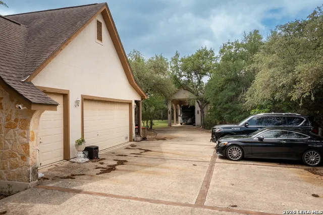 1071 Glenwood Bulverde, TX 78163